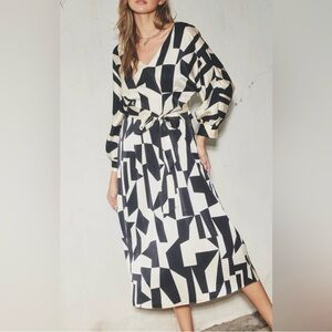 Dress Forum Los Angeles- Medium wrap dress